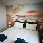 Ferienhaus Horizon Marin Maison Plain Pied A 150m De La D'asnelles, Vue D'une Chambre, Entierement Renovee En 2026, Jardin, Belle Terrasse, Parking Privatif, Au Coeur Des Plages Du Debarquement, Proche De Tous Commerces, Pres De Bayeux