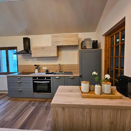 Hébergement de vacances Horizon Marin Maison Plain Pied à 150m De La D'asnelles, Vue D'une Chambre, Entièrement Rénovée En 2026, Jardin, Belle Terrasse, Parking Privatif, Au Coeur Des Plages Du Débarquement, Proche De Tous Commerces, Près De Bayeux *